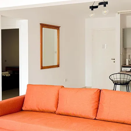 Nissi Cove 2 Bedroom Appartement