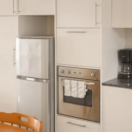 Nissi Cove 2 Bedroom アパート *