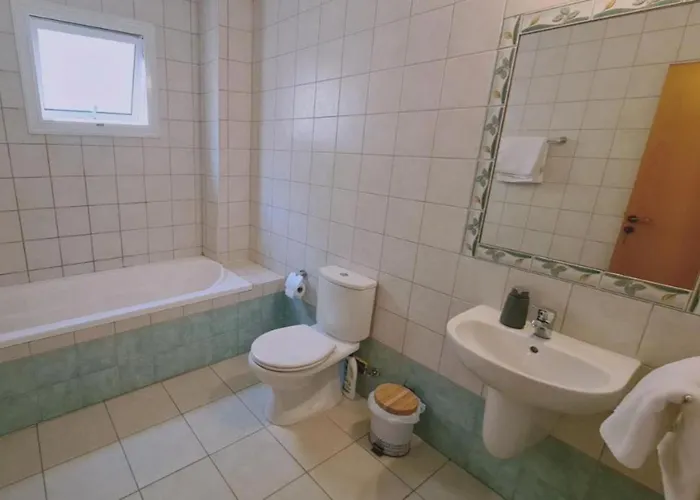 Nissi Cove 2 Bedroom Aya Napa